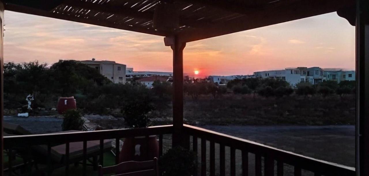 Mayia Sunset Sea Front House Gouves Heraklion Buitenkant foto