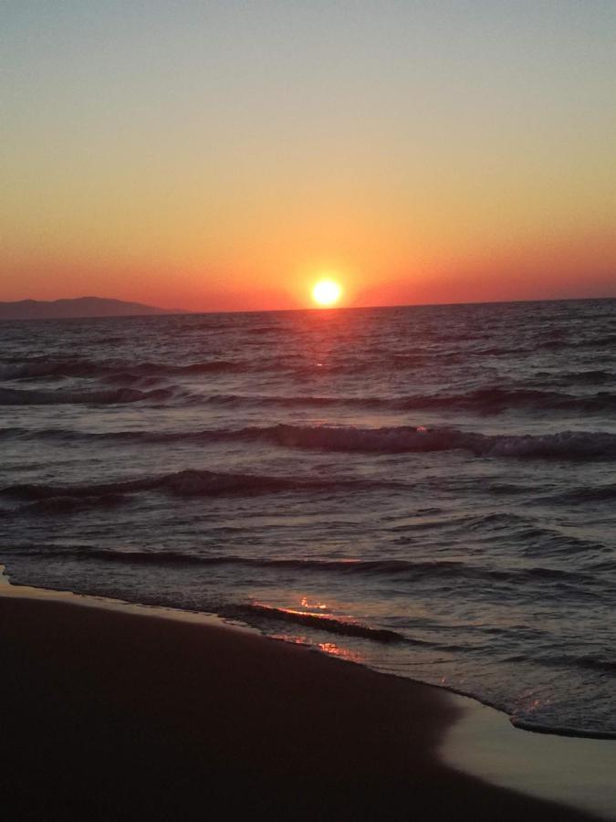 Mayia Sunset Sea Front House Gouves Heraklion Buitenkant foto